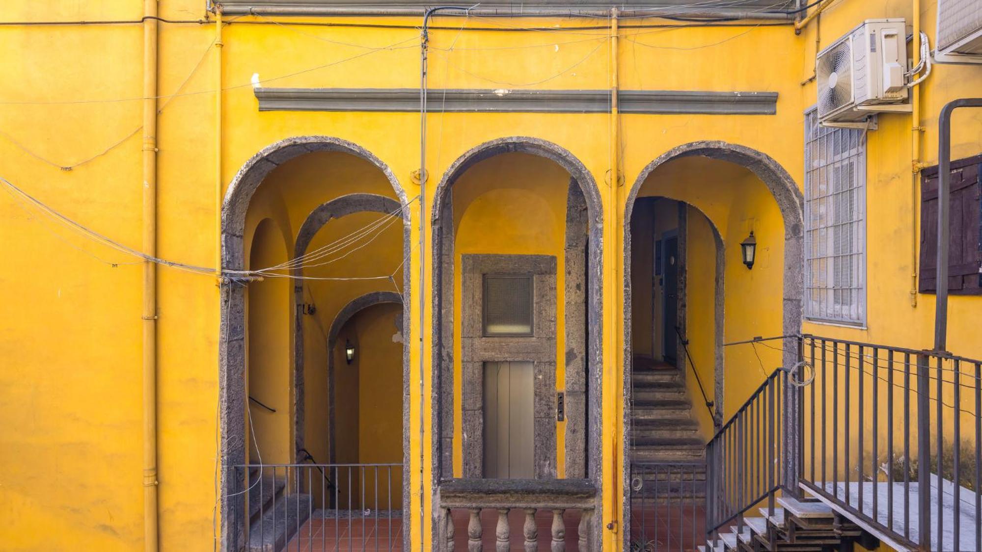 נאפולי Palazzo Mormando - Modern Apartment מראה חיצוני תמונה