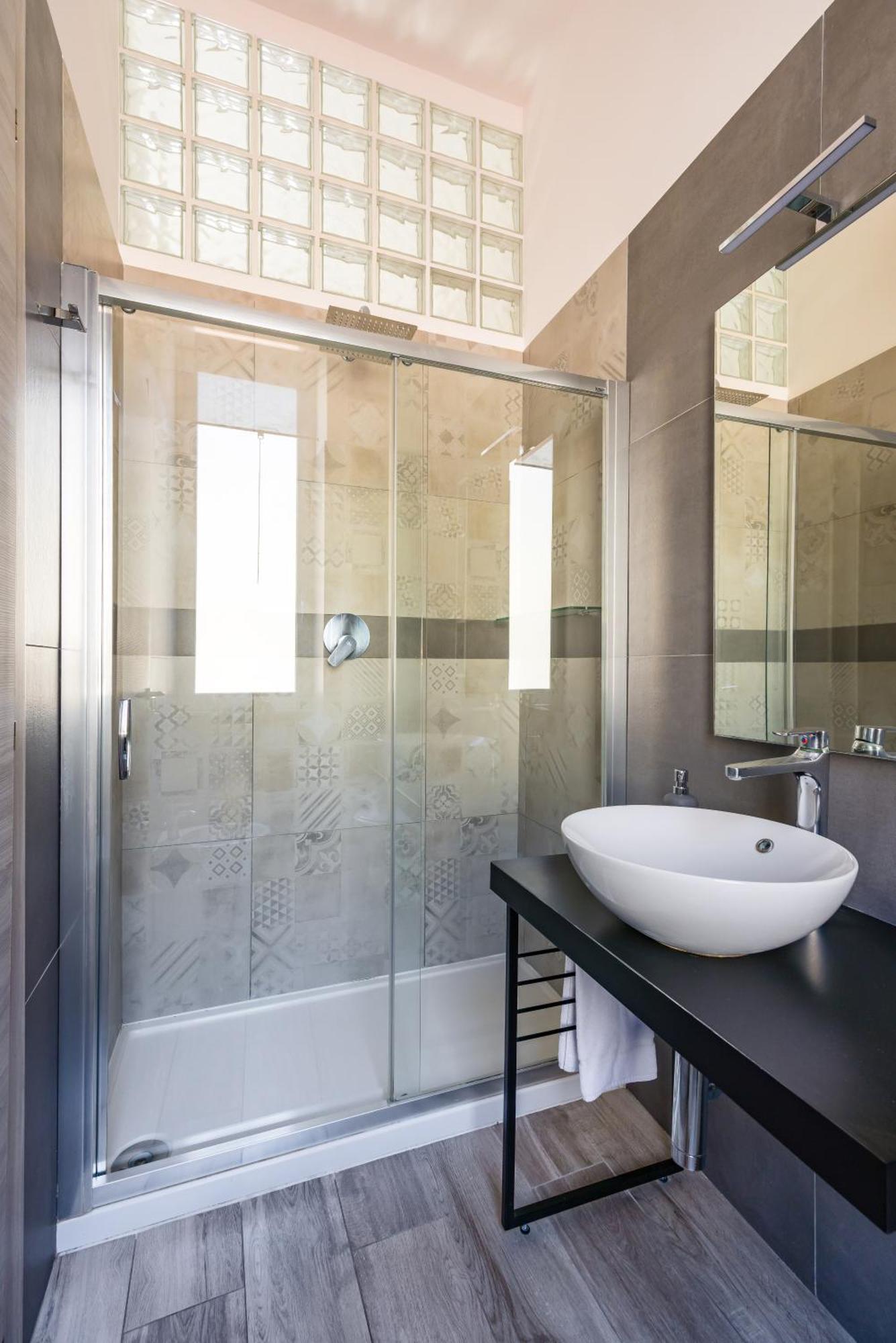 נאפולי Palazzo Mormando - Modern Apartment מראה חיצוני תמונה