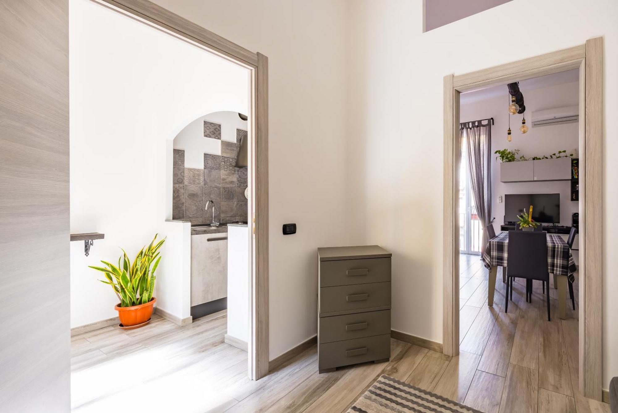 נאפולי Palazzo Mormando - Modern Apartment מראה חיצוני תמונה